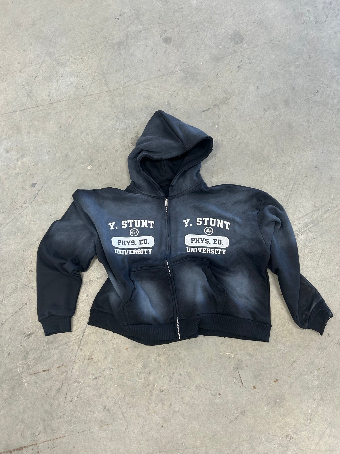 BLACK PHYS ED. ZIP
